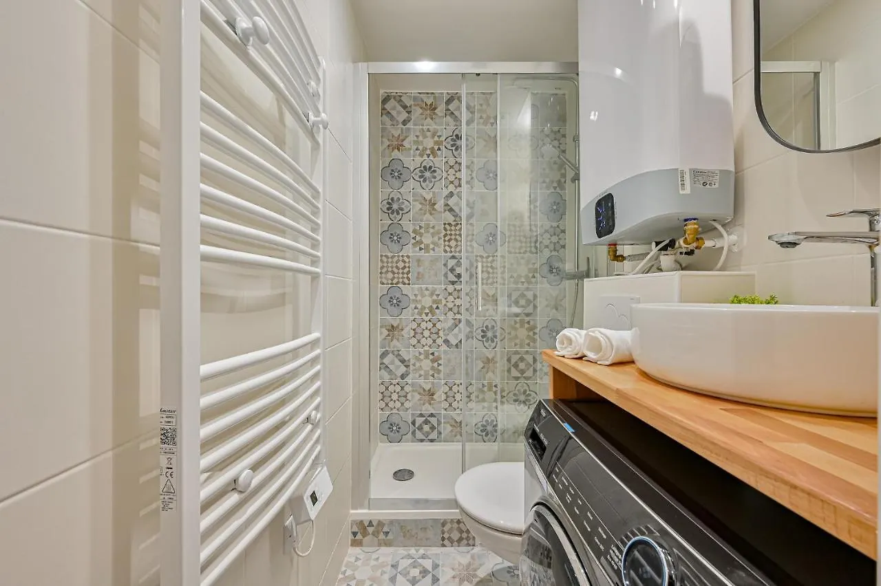 Joli Paris-Hyper Centre Apartment